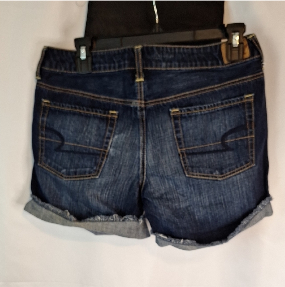 American Eagle Blue Denim Shorts - Picture 3 of 4